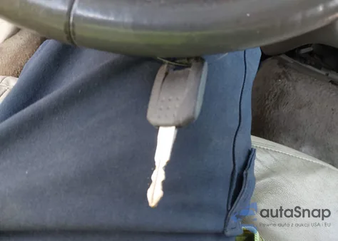 2004 Mercury Grand Marquis Ls z USA, uszkodzony, nr VIN 2MEFM75W24X635103